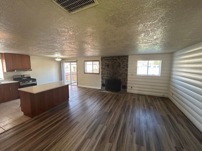 Photo - Renovated 3 Bedroom, 2 Bath Home in Newberg