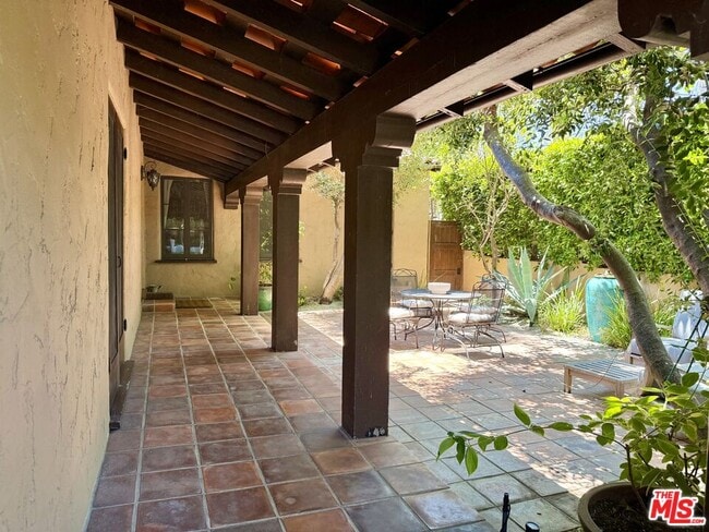 Photo - 1901 Westholme Ave