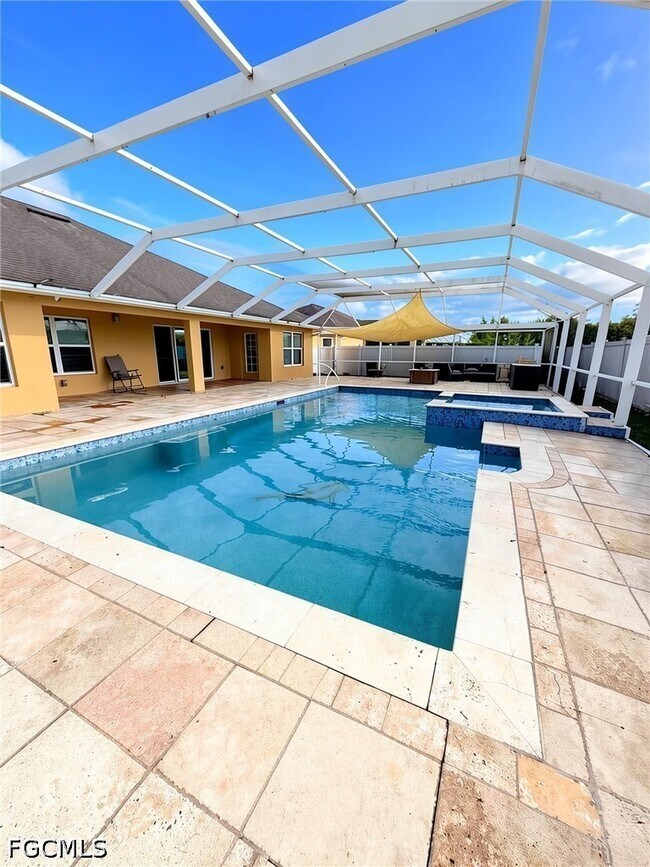 Photo - 432 Willowbrook Dr