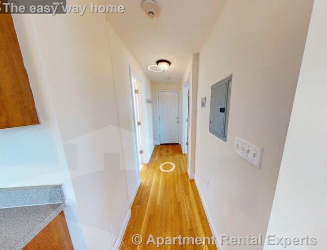 Photo - 1056 Cambridge St Unit #2R