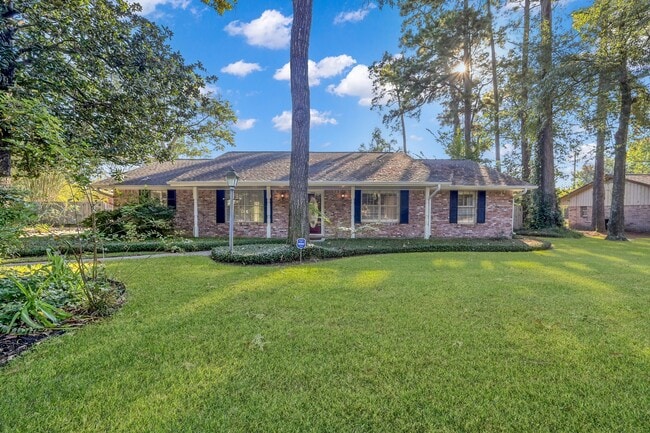 Photo - 26926 Maplewood Dr