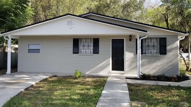 Building Photo - 3607 E Lambright St