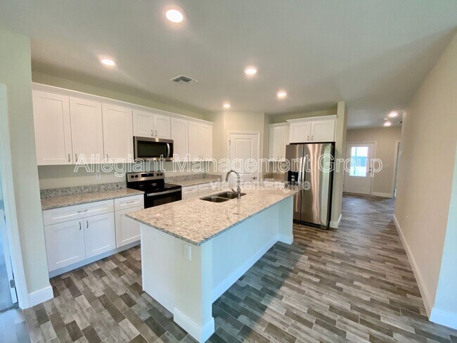 Photo - 153 Anzio Dr