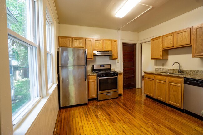 Photo - 829 Westcott St Unit Westcott 829