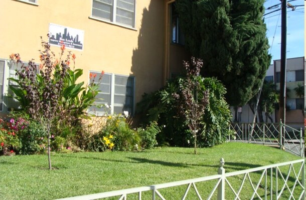 Photo - 6201 Fountain Ave