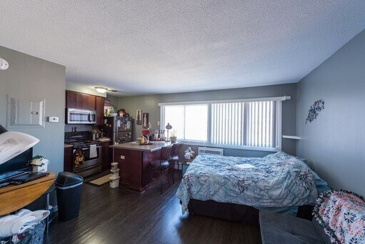 Photo - Bridgewater Crossings