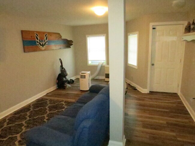 Photo - 7A Windham Ave Apartment