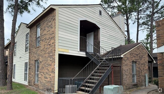 Building Photo - 7200 W T C Jester Blvd Unit 3902 Rental