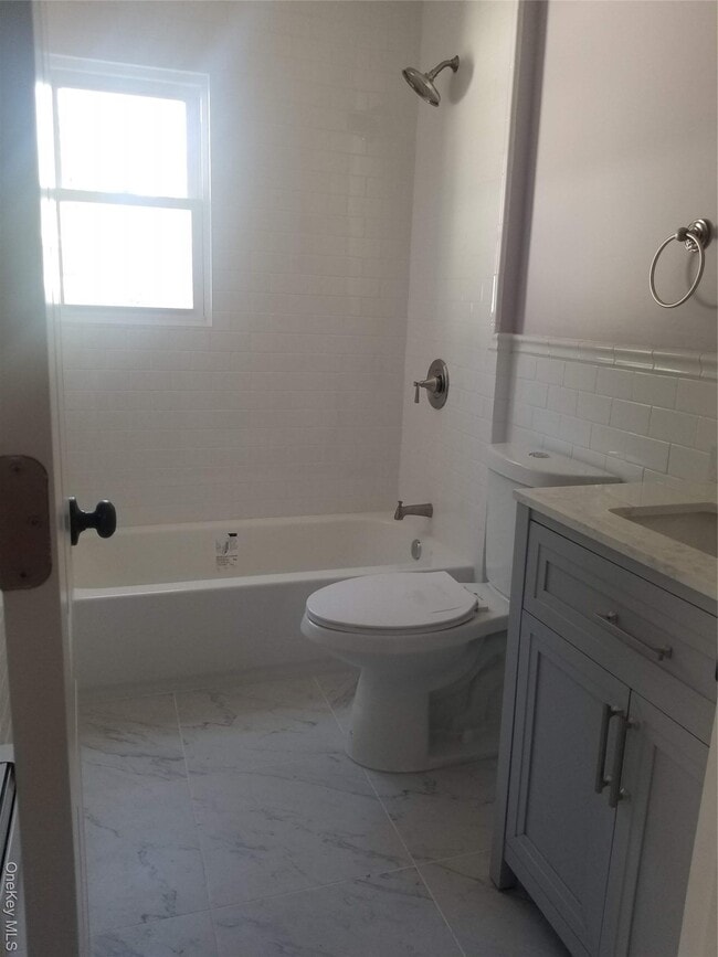 Photo - 456 Lincoln Blvd Unit Side