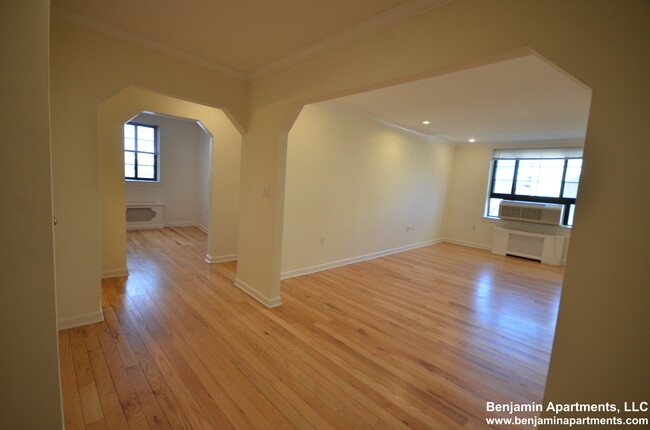 Photo - 40 Brattle St Condo Unit 4