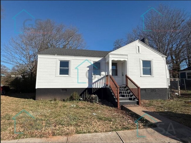 Building Photo - 3 Bedroom 2 Bathroom