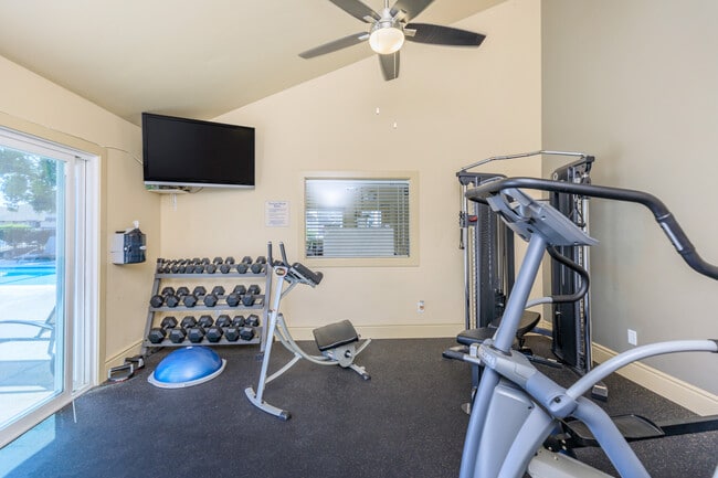 North Bonita Apartments