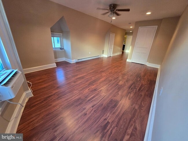 Photo - 133 E Mt Airy Ave Unidad 3