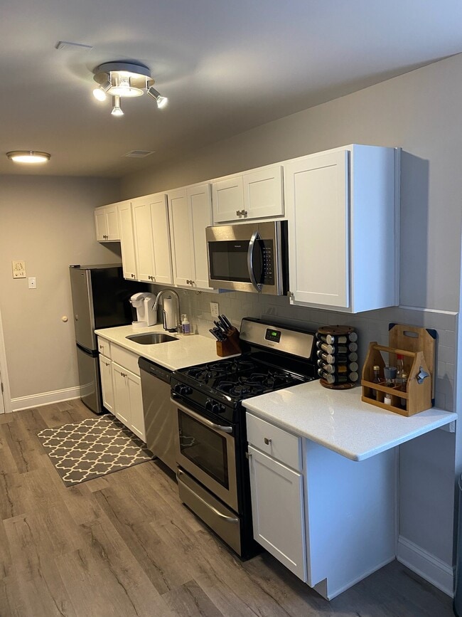 Photo - 509 Reed St Unit Apt 2