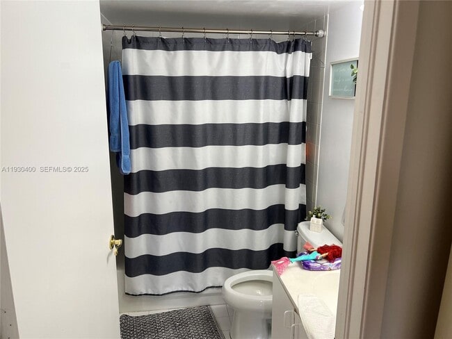 Photo - 14911 SW 80th St Unidad 102