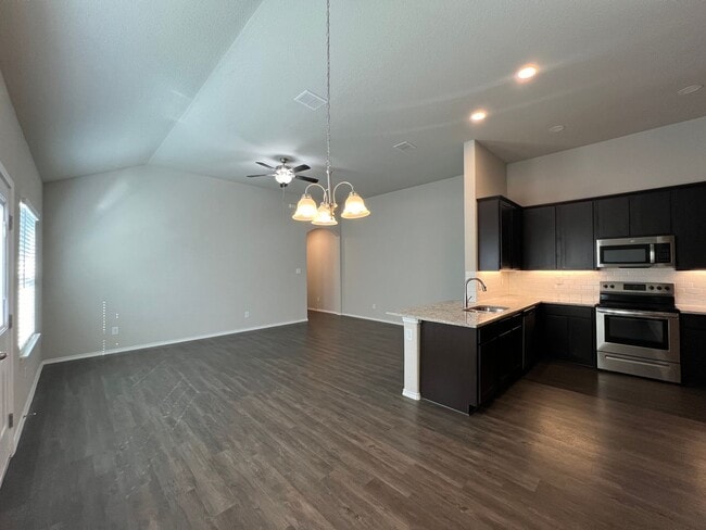 Photo - Luxury 3/2 Duplex in Seguin, Texas