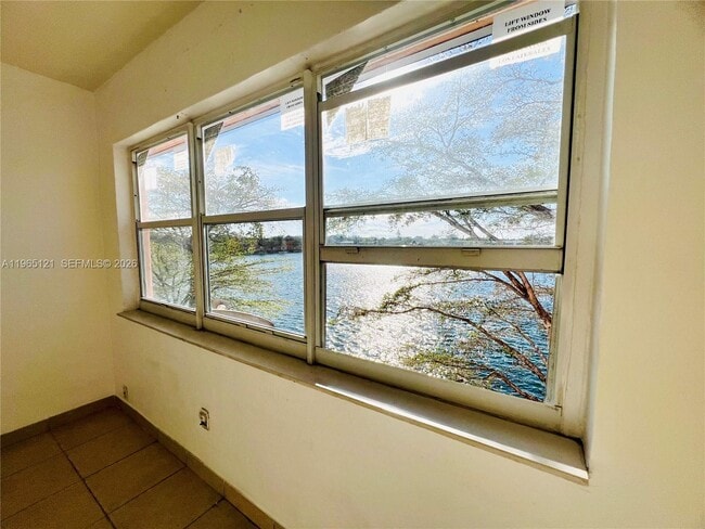 Photo - 18900 NE 3rd Ct Unit 535