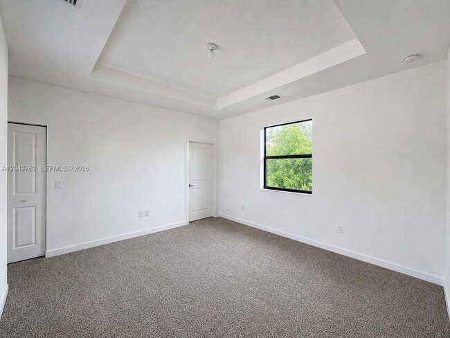 Photo - 307 NE 208th Terrace