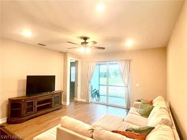 Photo - 1130 Rolling Brk Ln