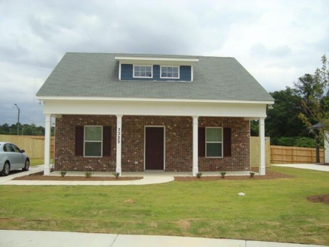 Building Photo - 3325 Hals Wy