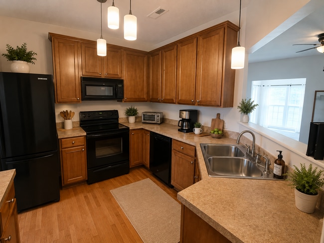 Photo - 532 Rockbridge Dr