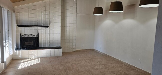 Photo - Remodeled 2bed 2 bath Ground level