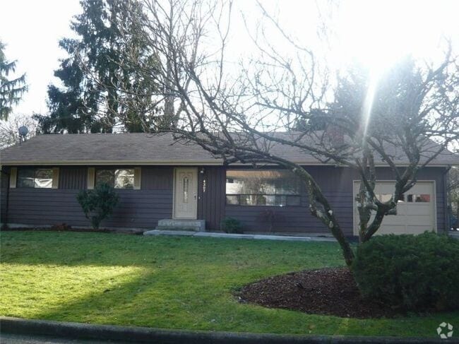 Building Photo - West hill Kent large 4 bedroom 2.5 bath Da... Rental