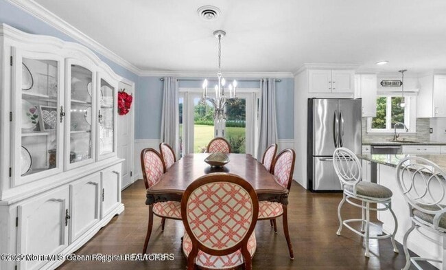 Photo - 545 Cassville Rd