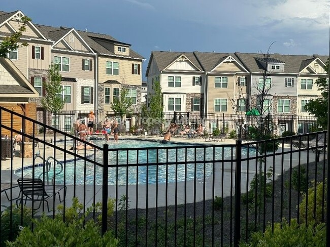 Photo - 1735 Prelude Pointe