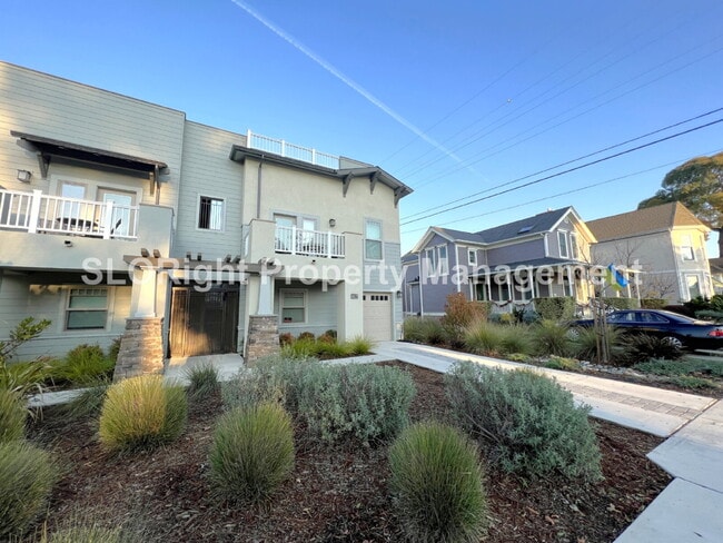 Building Photo - AVAILABLE SEPTEMBER - Downtown SLO Studio with Rooftop Deck