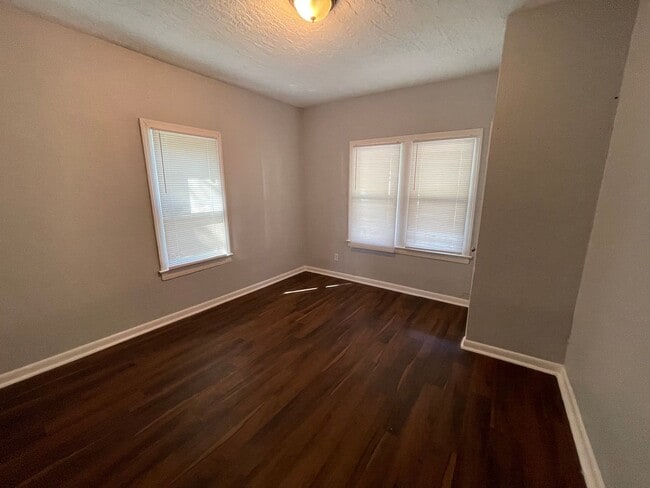 Photo - Charming 3 bedroom 2-Bath Bungalow-West Jacksonville 32254!