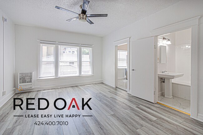 Photo - 915 Grattan St Unit 309