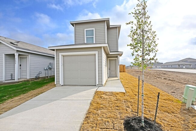 Building Photo - 7530 India Star