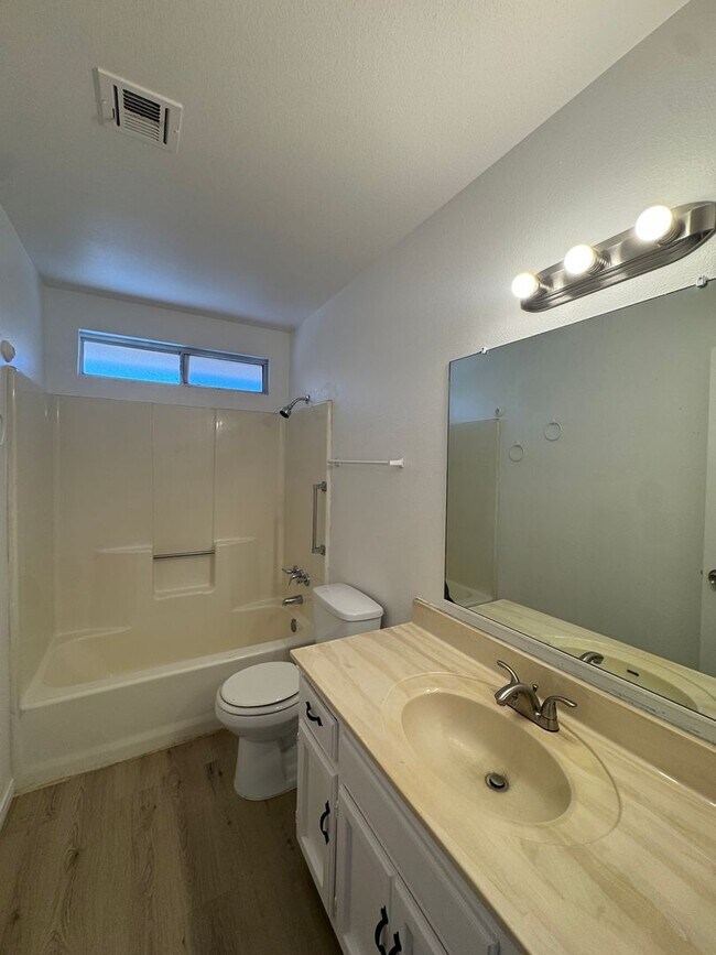 Photo - 928 E California Ave Unit A