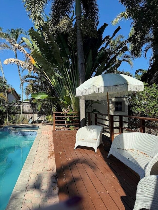 Photo - 1811 N 40th Ave