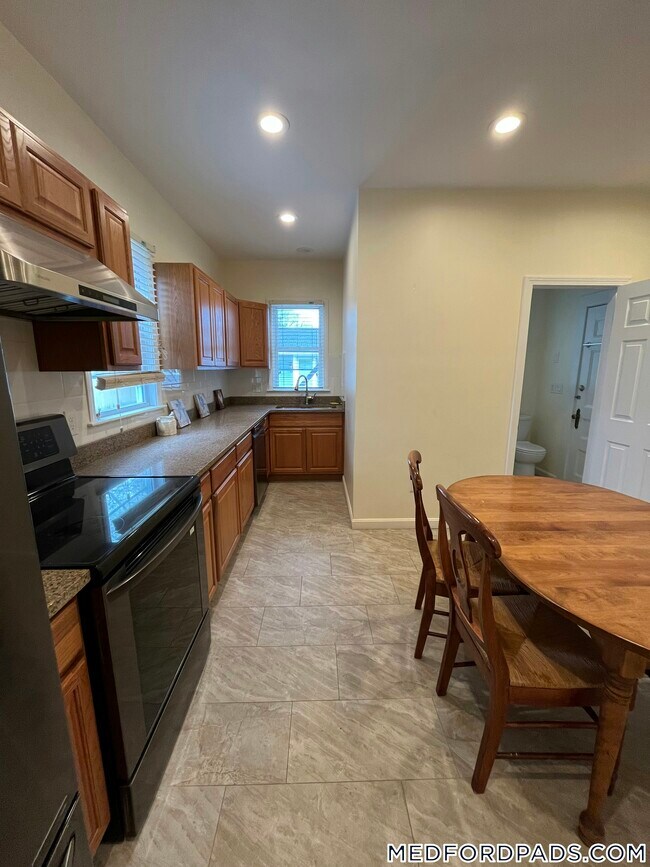 Photo - 124 Forest St Unidad 1