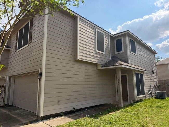 Photo - 6055 Yorkglen Manor Ln