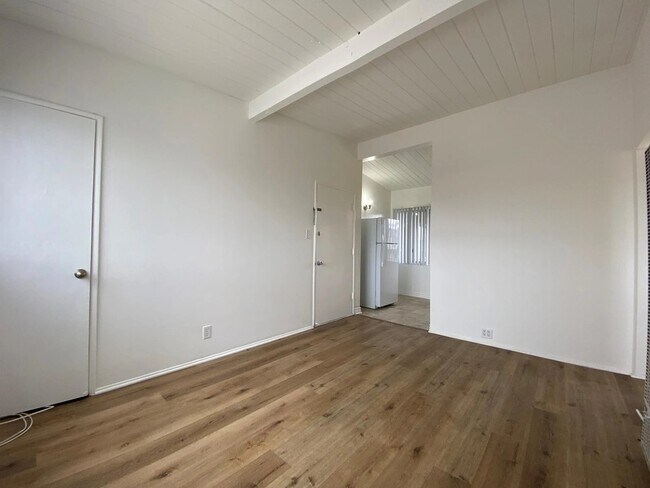 Photo - 11877 Grevillea Avenue,