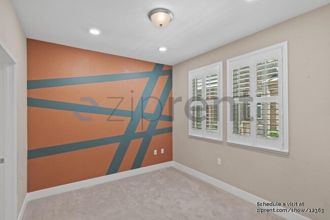 Photo - 4062 Kinsale St