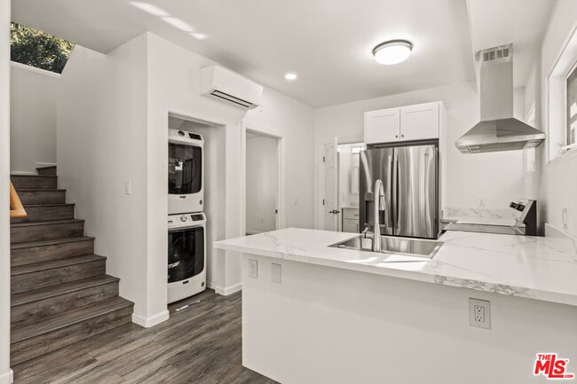 Photo - 929 W 23rd St Unidad 931