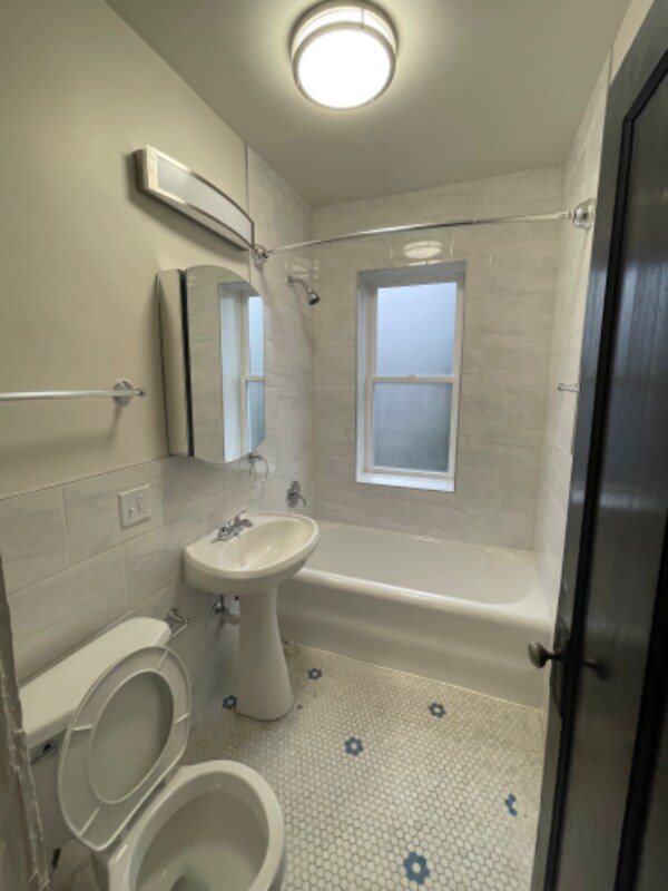 Photo - 7252 N Hamilton Ave