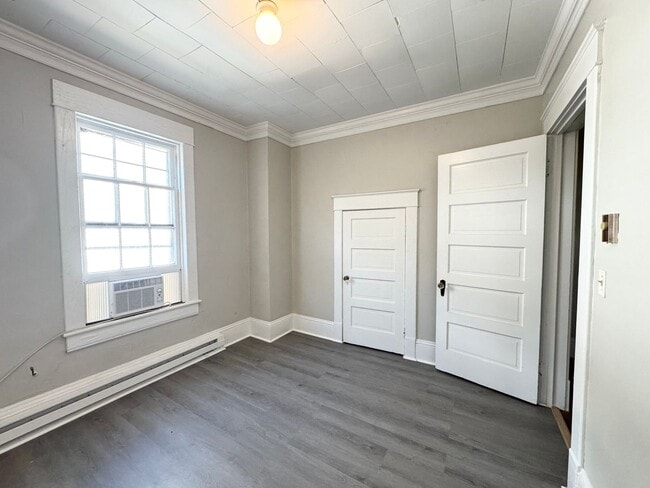Photo - 207 E Burgess St Unit A