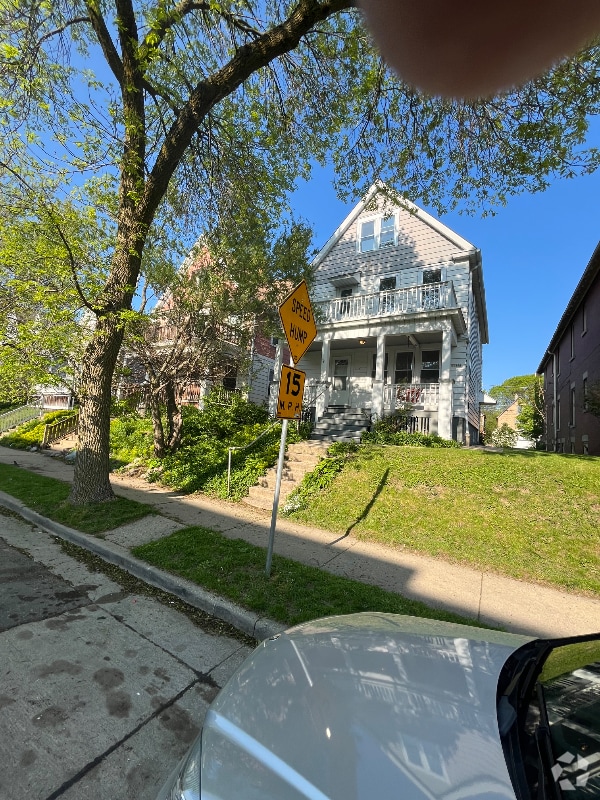 Building Photo - 3040 N Fratney St Rental