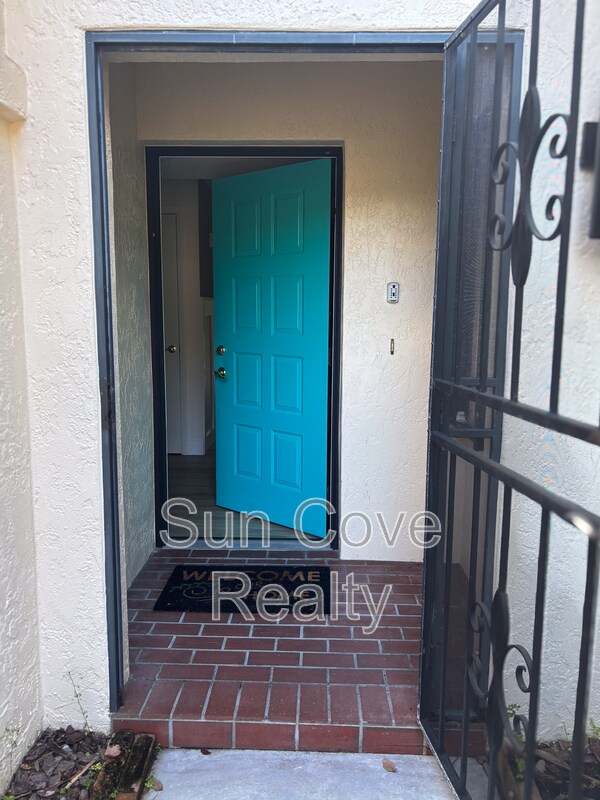 Photo - 4518 Ascot Cir S