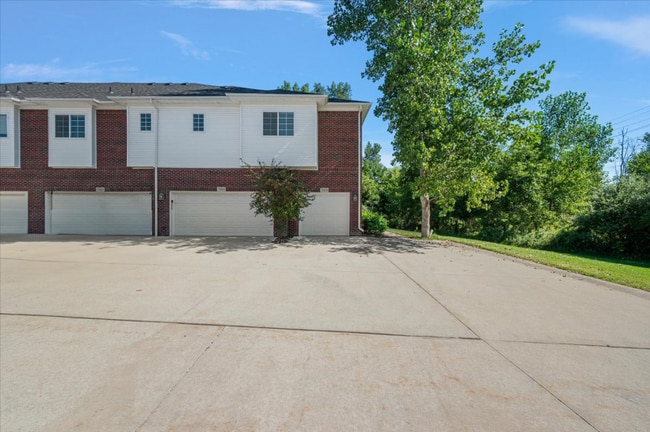 Photo - 7008 Boulder Pointe Dr