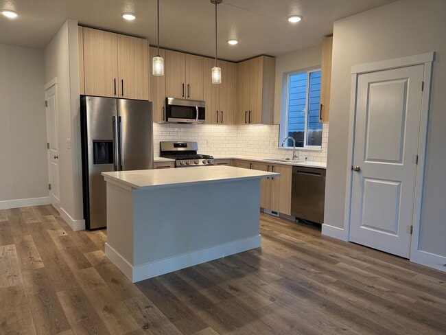 Photo - Beautiful Three Bedroom New Construction Home For Rent