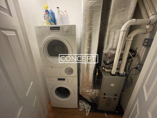 Photo - 1029 Tremont St Unit 2