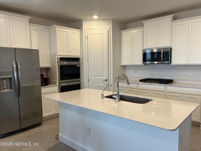 Photo - 66 Otsego Ln