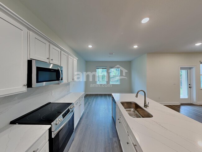 Photo - 5757 Oesterle Rd