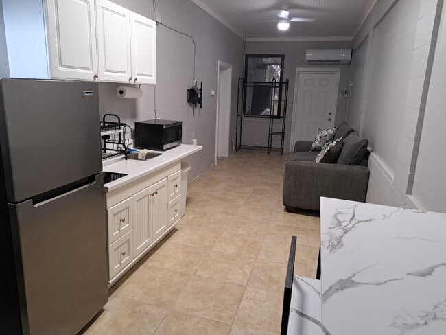 Photo - Coyer Rd #B Unit B